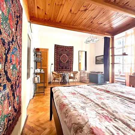 Old Town Magical Historic House 아파트 *